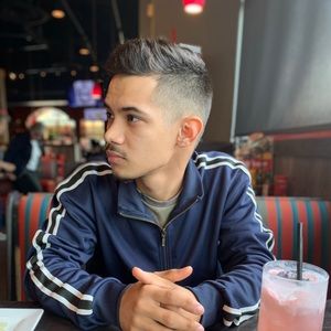 Meet your Posher, Eliu